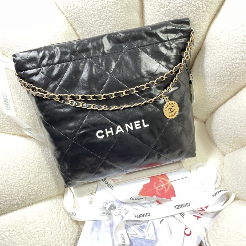 Ch**el hobo 22 bags